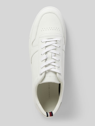 Peek & Cloppenburg Tommy HilfigerSneaker aus Leder mit Label-Detail in weiss Black Friday Preise