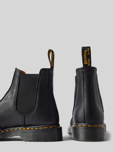 Peek & Cloppenburg Dr. MartensChelsea Boots aus Leder mit Ziernaht in black Exklusivangebot