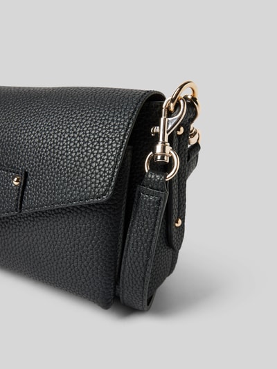 Peek & Cloppenburg GuessHandtasche mit Label-Badge Modell 'ECO BRENTON' in black Neueste Mode