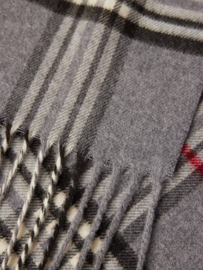 Peek & Cloppenburg FraasSchal mit Fransen in mittelgrau melange Sonderangebot
